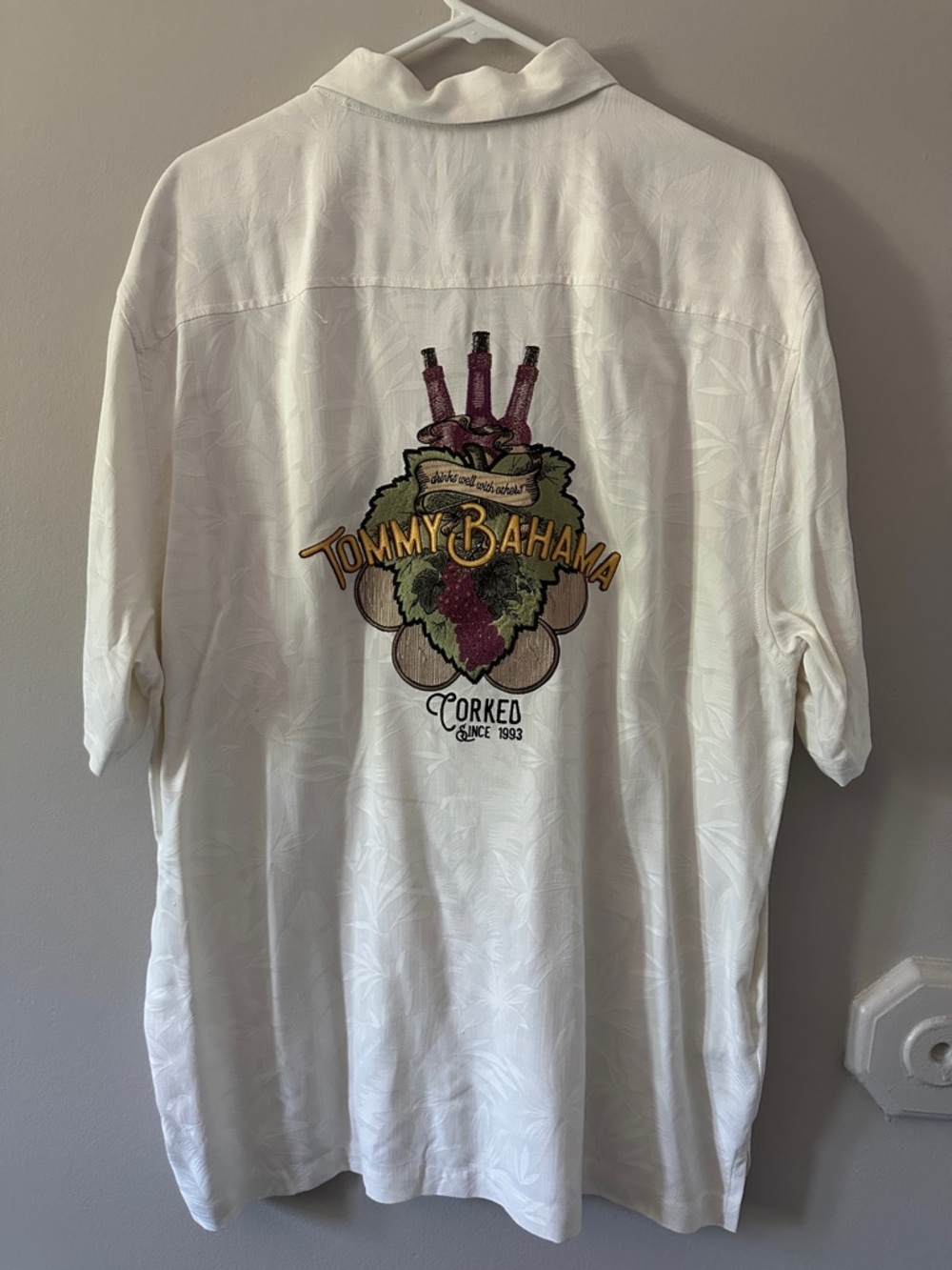Tommy Bahama NWT White Silk "Put A Cork In It" Embroidered Camp Shirt XL